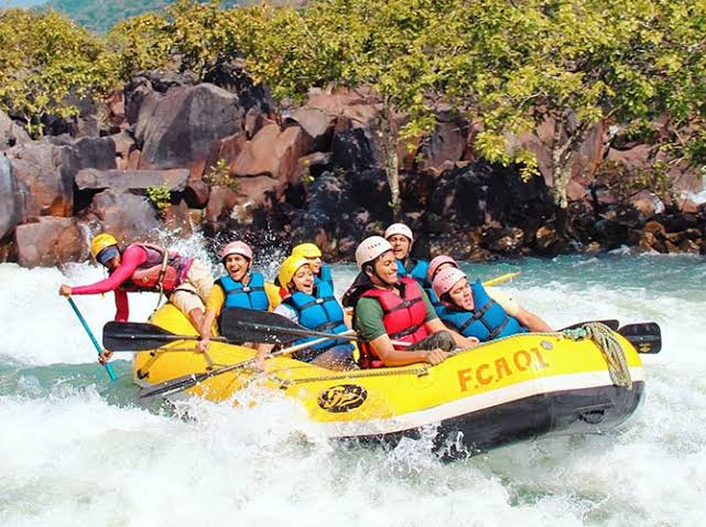 Rafting in Kali Sarada